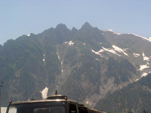 इन गर्मियों में सैर करें 'जन्नत' की... | देखें दार्जीलिंग