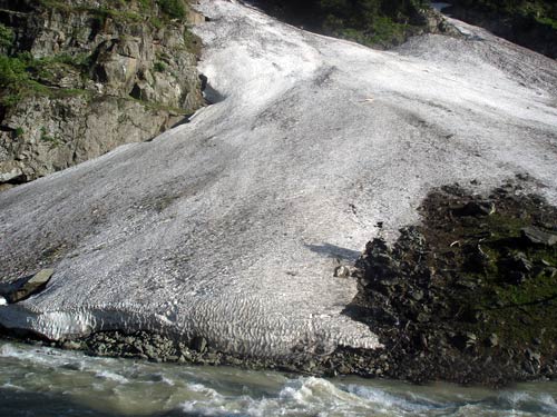 इन गर्मियों में सैर करें 'जन्नत' की... | देखें दार्जीलिंग