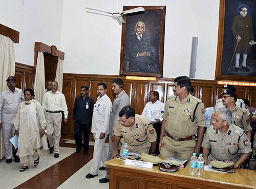 27 जून 2011: तस्‍वीरों में देखें दिनभर की बड़ी खबरें