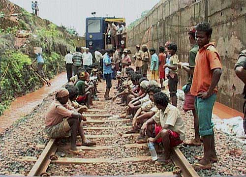 18 जून 2011: तस्‍वीरों में देखें दिनभर की बड़ी खबरें