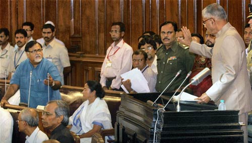 13 जून 2011: तस्‍वीरों में देखें दिनभर की बड़ी खबरें