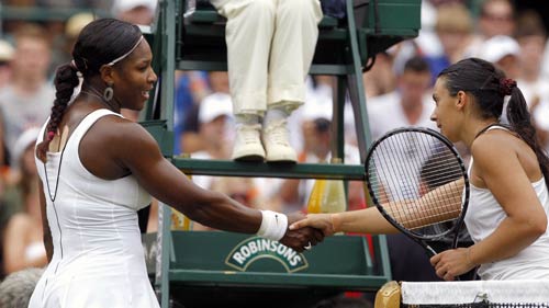 विंबलडन देखने पहुंचे सचिन तेंदुलकर | सचिन पर विशेष