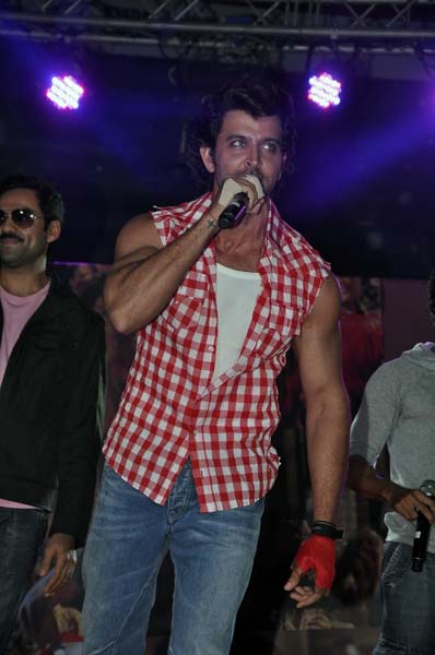 'जिंदगी मिले ना दोबारा' का म्‍यूजिक लांच । कैट के जलवे