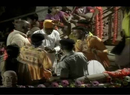 तस्‍वीरों में जगन्‍नाथ यात्रा की धूम । तस्‍वीरें अमरनाथ यात्रा की