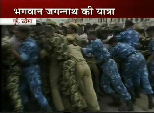 तस्‍वीरों में जगन्‍नाथ यात्रा की धूम । तस्‍वीरें अमरनाथ यात्रा की