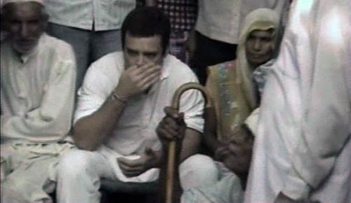 राहुल की 'पदयात्रा' की ताजा तस्‍वीरें । भट्टा में भड़की आग