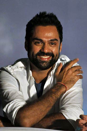 बीते सप्‍ताह बॉलीवुड की हलचल । शाहिद की मस्‍ती