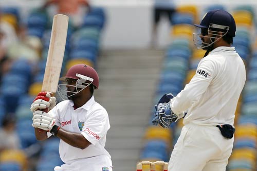 ईशांत-प्रवीण में दिलाई भारत को जल्‍द सफलता...