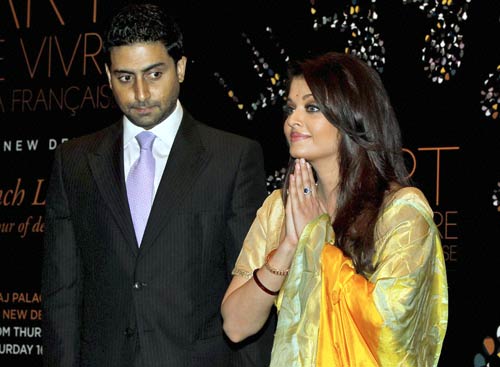 आजतक पर मम्‍मी ऐश की पहली झलक | ऐश को मातृत्‍व सुख