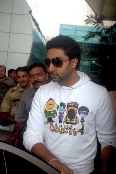 आजतक पर मम्‍मी ऐश की पहली झलक | ऐश को मातृत्‍व सुख