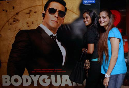 बीते सप्‍ताह बॉलीवुड की हलचल | स्विमसूट में जलपरियां