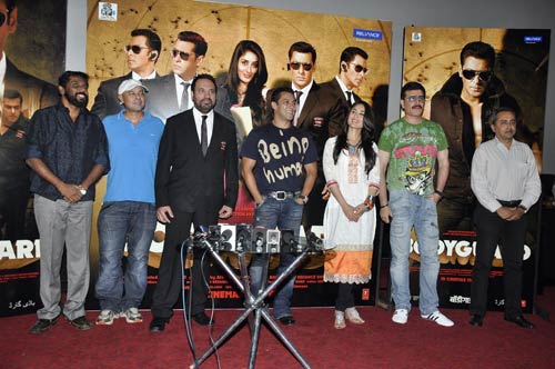 सलमान की फिल्‍म 'बॉडीगार्ड' का फर्स्‍ट लुक का लॉन्‍च