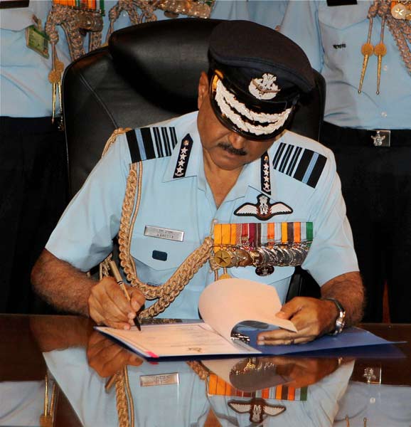 31 जुलाई 2011: तस्‍वीरों में देखें दिनभर की बड़ी खबरें  | पढ़ें