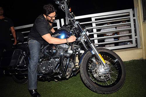 ‘चिल्लर पार्टी’ का प्रीमियर...| सलमान के मूड