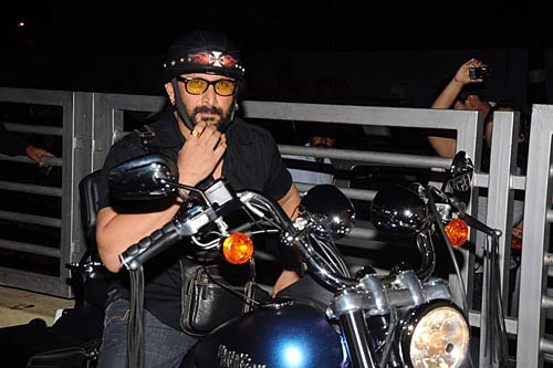 ‘चिल्लर पार्टी’ का प्रीमियर...| सलमान के मूड