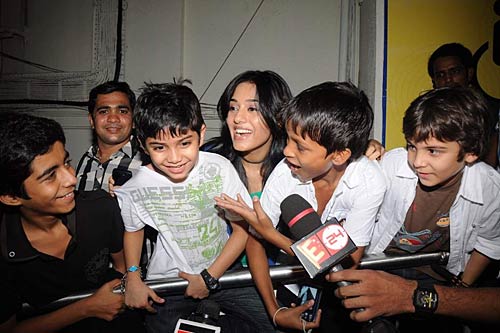 ‘चिल्लर पार्टी’ का प्रीमियर...| सलमान के मूड