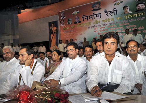 14 जुलाई 2011: तस्‍वीरों में देखें दिनभर की खबरें