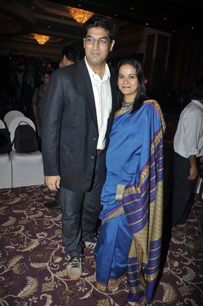 'डेल्ही बेली' की कामयाबी पर थिरके सितारे । म्‍यूजिक लांच