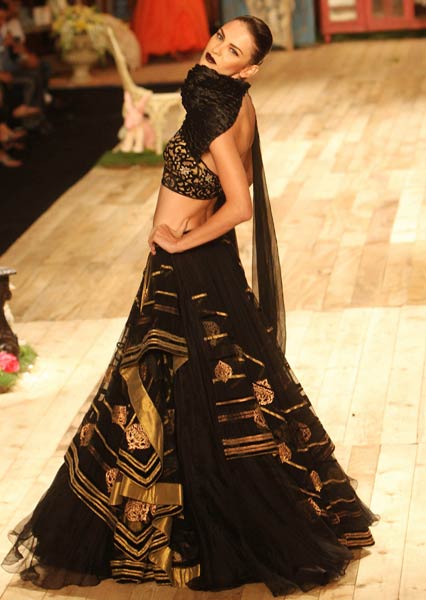 24 जुलाई 2011: तस्‍वीरों में दिनभर की बड़ी खबरें | पढ़ें