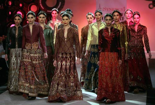 बीते सप्‍ताह बॉलीवुड की हलचल | स्विमसूट में जलपरियां