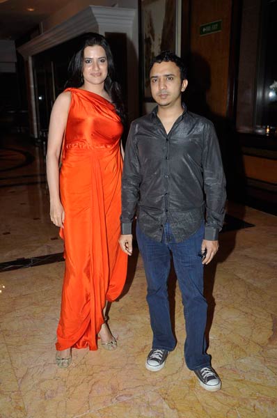 'डेल्ही बेली' की कामयाबी पर थिरके सितारे । म्‍यूजिक लांच