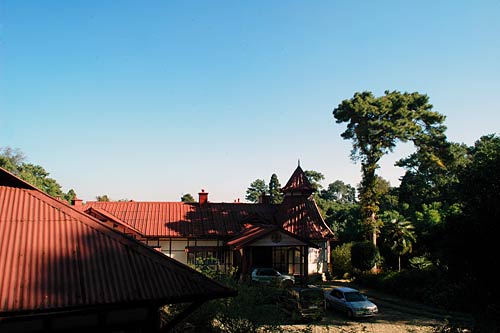 पर्यटकों को रिझाती हैं मेघालय की घटाएं...