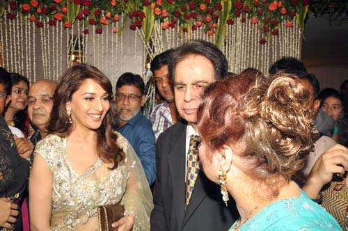 डॉ शैफाली की शादी में बॉलीवुड हस्‍तियां । फोटो: प्रेम कहानी