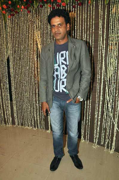 डॉ शैफाली की शादी में बॉलीवुड हस्‍तियां । फोटो: प्रेम कहानी