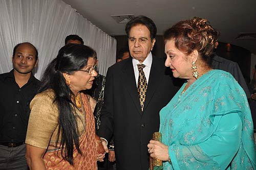 डॉ शैफाली की शादी में बॉलीवुड हस्‍तियां । फोटो: प्रेम कहानी