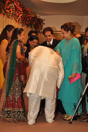 डॉ शैफाली की शादी में बॉलीवुड हस्‍तियां । फोटो: प्रेम कहानी