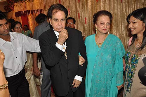 डॉ शैफाली की शादी में बॉलीवुड हस्‍तियां । फोटो: प्रेम कहानी