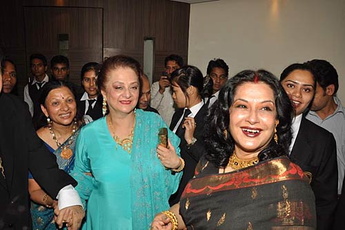 डॉ शैफाली की शादी में बॉलीवुड हस्‍तियां । फोटो: प्रेम कहानी