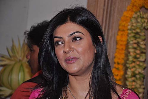 डॉ शैफाली की शादी में बॉलीवुड हस्‍तियां । फोटो: प्रेम कहानी