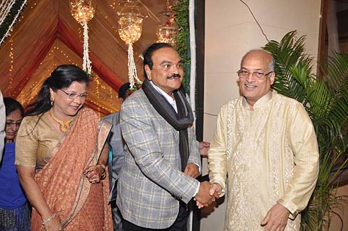 डॉ शैफाली की शादी में बॉलीवुड हस्‍तियां । फोटो: प्रेम कहानी