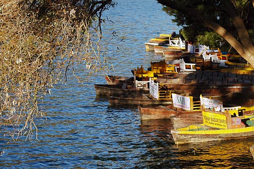 उत्तराखंड में धर्म-कर्म व सैर-सपाटे का आनंद