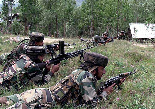 15 जुलाई 2011: तस्‍वीरों में दिनभर की खबरें