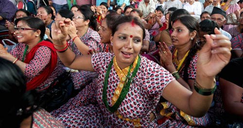 18 जुलाई 2011: तस्‍वीरों में दिनभर की बड़ी खबरें  | पढ़ें