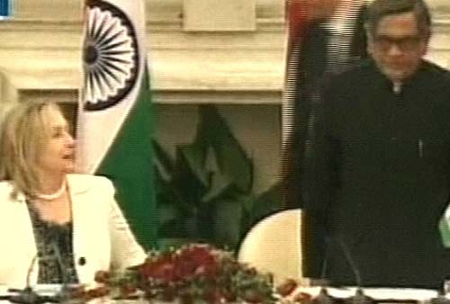 देखें क्‍या कहा हिलेरी क्लिंटन ने...