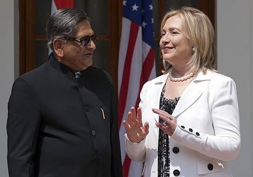 हिलेरी-कृष्णा बातचीत में आतंक अहम मुद्दा