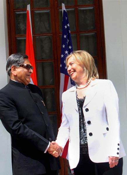 हिलेरी-कृष्णा बातचीत में आतंक अहम मुद्दा