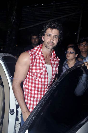 बीते सप्‍ताह बॉलीवुड की हलचल । शाहिद की मस्‍ती