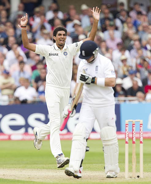 नॉटिंघम टेस्‍ट: गेंदबाजों के नाम रहा पहला दिन