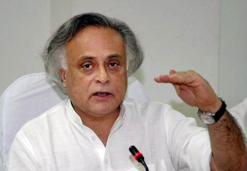 18 जुलाई 2011: तस्‍वीरों में दिनभर की बड़ी खबरें  | पढ़ें