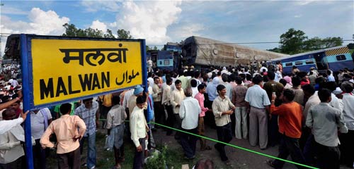 देखें कैसे कालका मेल बनी मौत एक्‍सप्रेस |  वीडियो देखें