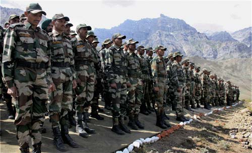 25 जुलाई 2011: तस्‍वीरों में देखें दिनभर की बड़ी खबरें  | पढ़ें