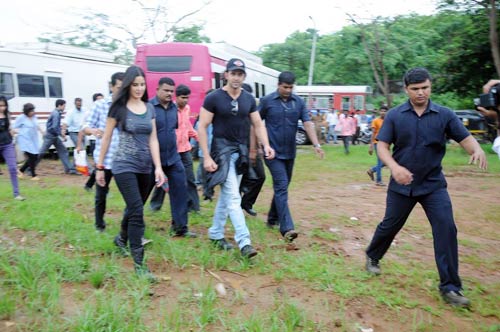 कैटरीना का बाइकर अंदाज | कैटरीना की अदाएं