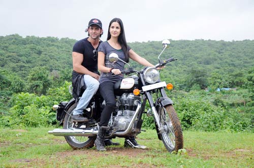 कैटरीना का बाइकर अंदाज | कैटरीना की अदाएं