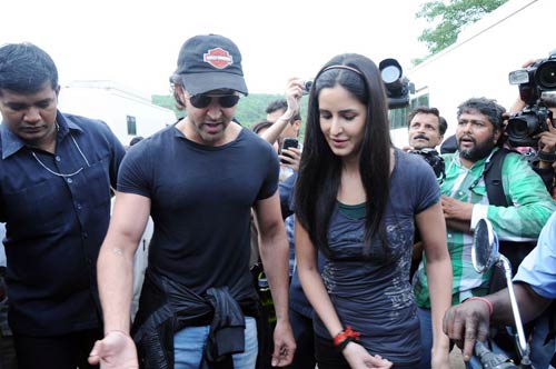 कैटरीना का बाइकर अंदाज | कैटरीना की अदाएं