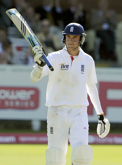 लार्ड्स टेस्टः चौथे दिन इंग्लैंड के प्रायर चमके