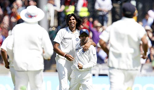 लार्ड्स टेस्टः चौथे दिन इंग्लैंड के प्रायर चमके